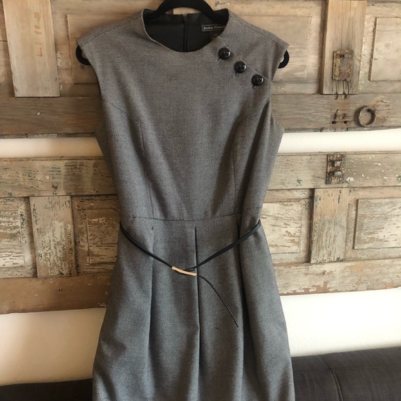 Black and White Classic Dress - Picture 1 of 6